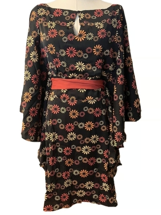 Smak Parlour Dresses & Skirts - Smak Parlour Retro Vibe Midi Dress with Waist Sash